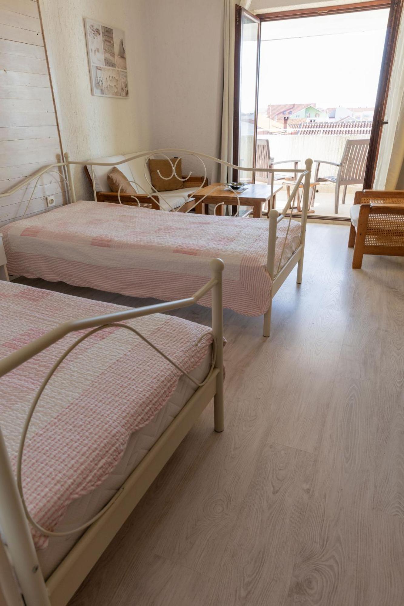 Apartmani Trlaja Vodice Luaran gambar